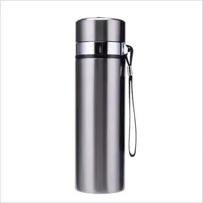 304 stainless steel insulated water bottle 450ml in black – front view