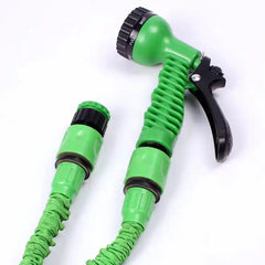 Expandable hose & pressure washer in green with 7 spray modes, ideal for garden cleaning and irrigation. Flexible design fits all water pressures.